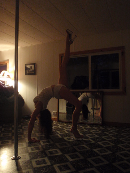 Profile photo of addictedtopole